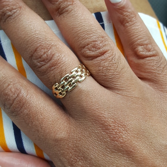 Box Weave Ring - Picture 2 of 2